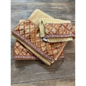Croscill Home 3 Piece Cotton Towel Set Tan Jacquard Border Bath Hand Towels READ